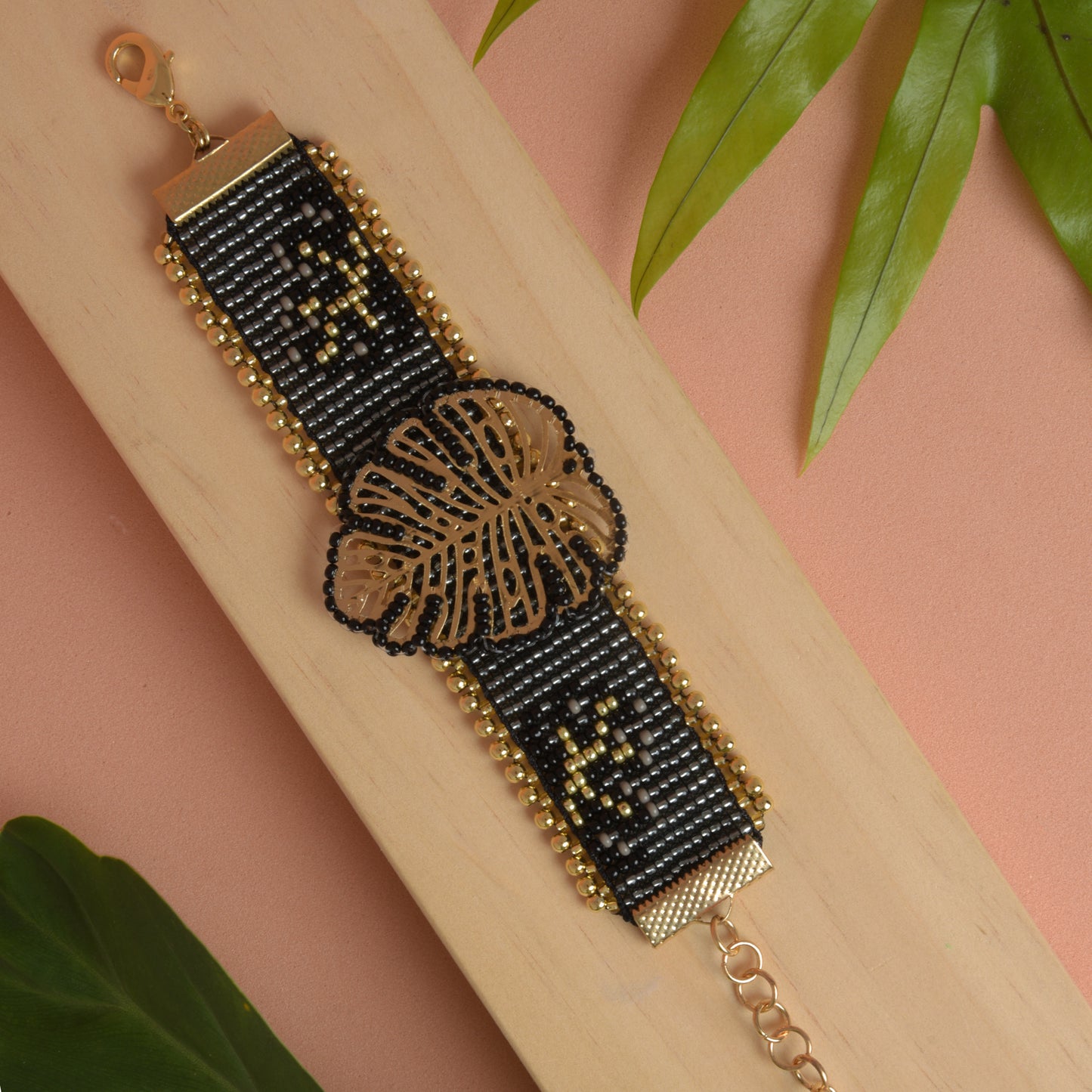 Monstera black bracelet